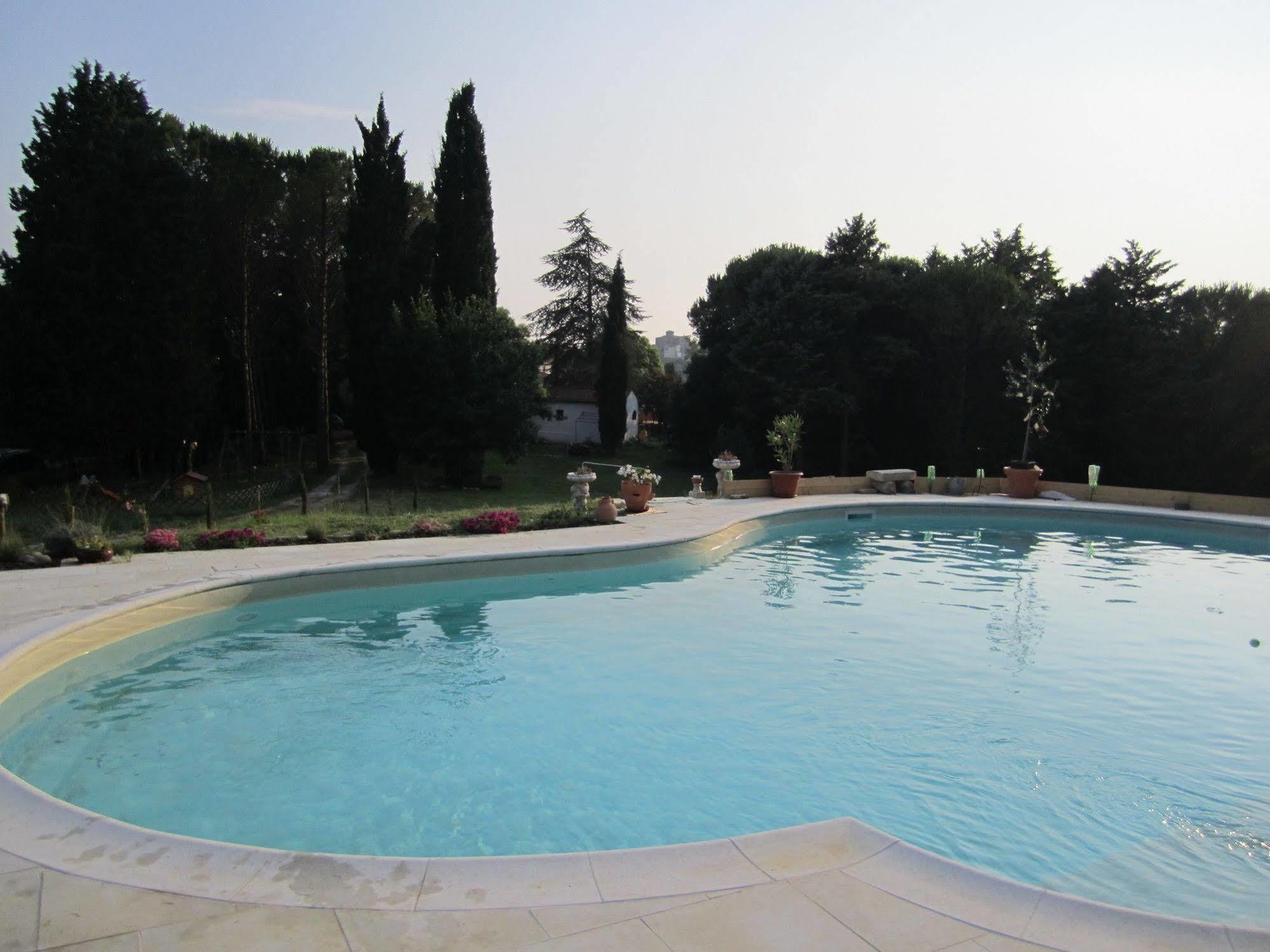 Villa Arianna B&B Lari Exterior foto